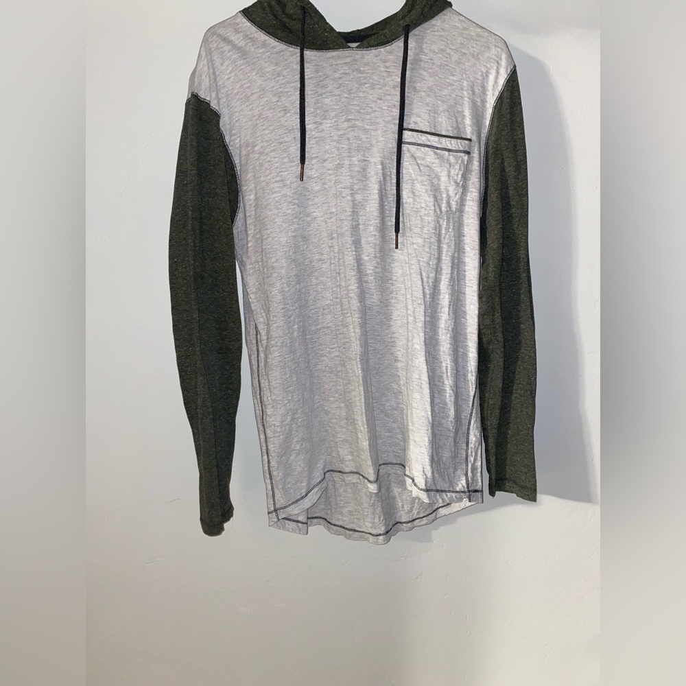 Green and white BKE stylish hoodie.  Mens medium.